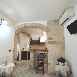 Appartamento Delizioso Monolocale In Ortigia, Syracuse